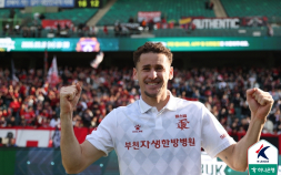 ‘승격팀’ 부천, ‘디펜딩 챔프’ 전북 3-2 격파…K리그1 데뷔전서 대이변
