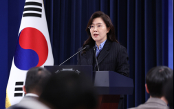 청와대 “초고가 아파트 보유세, 여전히 최종 검토 사안”