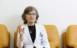 PD-L1 낮은 폐암 치료 ‘옵디보+여보이’ 병용요법 관심↑…“비용 부담 관건” [쿠키인터뷰]