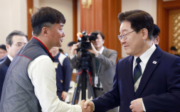 李대통령 “기간제법 2년 제한이 고용불안 키워”…민노총에 ‘노동개혁 대화’ 제안