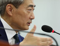 “꼬리가 몸통 흔든다”…신현송, 환율·물가·금리 ‘3각 경고’