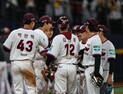 유토, KBO 아시아쿼터 첫 세이브 달성…키움은 시즌 첫 2연승