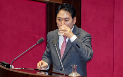 정청래 변화 없는데 장동혁 ‘부정평가’↑…‘뺄셈 정치 부작용’ 부상