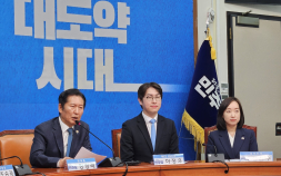 與, 하정우·전은수 영입…부산 북갑·충남 아산을 출마 시동 [쿡 정치포토]