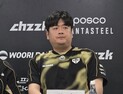 ‘KRX 2-0 제압’ 유상욱 젠지 감독 “베트남 팬 앞에서 승리 기뻐” [베트남 현장]