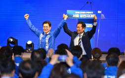 “서울서 가장 거센 파란 바람”…민주당, 지방선거 총력전 [쿠키포토]