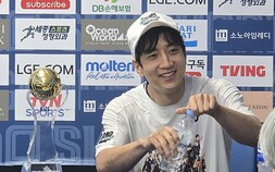 ‘삼부자 MVP 탄생’ 허재·허웅 이어 허훈…“우승 꿈 이뤄 기뻐” [쿠키인터뷰]