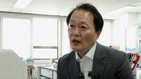 ‘한 장의 방패’를 만들기까지…마약 예방에 뛰어든 노서용 디엑스젠코리아 대표 [THE OVEN] 