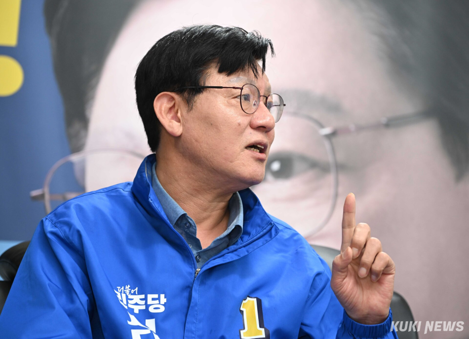 박운기 더불어민주당 서대문구청장 후보가 13일 서울 연희동 선거사무소에서 쿠키뉴스와 인터뷰하고 있다. 임은재 기자