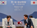 李대통령 “역사상 최초 상호 고향 방문”…다카이치 “셔틀외교 실천 기뻐”