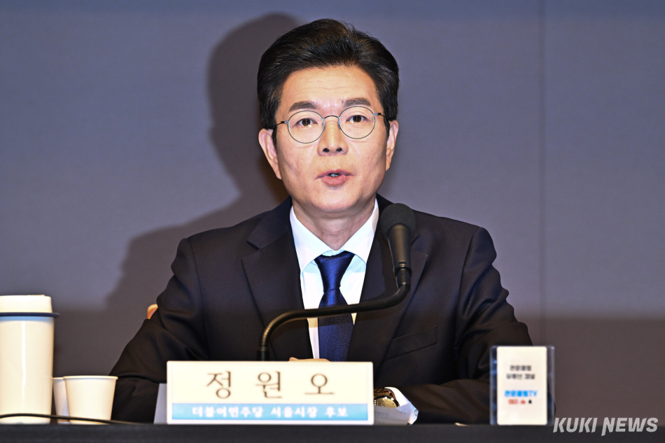 정원오 더불어민주당 서울시장 후보가 20일 서울 중구 프레스센터에서 열린 관훈토론회에 참석해 발언하고 있다.