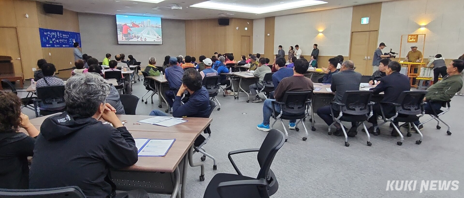 섬비엔날레조직위원회는 지난 20일 원산도와 고대도 주민들을 대상으로 워크숍을 개최했다.