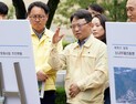 박은식 산림청장, 봉하마을 방문… ‘소나무재선충병 대응 현장점검’ [쿠키포토]
