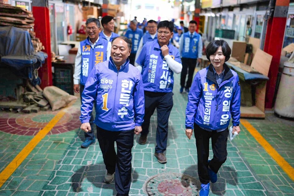 선거운동에 나선 한득수 더불어민주당 임실군수 후보