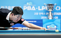 ‘프로 당구 30대 기수’ 조건휘, 조재호 격파하고 통산 3회 우승 [PBA]