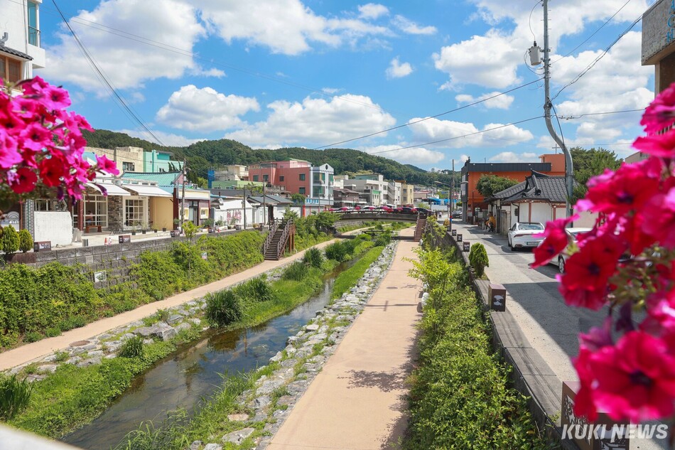 공주 제민천.