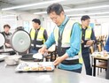 “시민 삶 현장서 답 찾을 것”…정영두 김해시장 당선인, 환경미화원과 새벽 열다