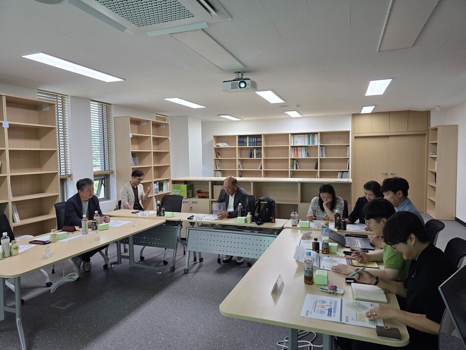 양산시 매장유산 유존지역 정보고도화 사업 착수 보고회가 열리고 있다. 양산시 제공