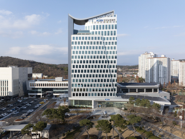 발전공기업 5개사 중 경남 진주 소재 한국남동발전 본사 전경. 한국남동발전 제공