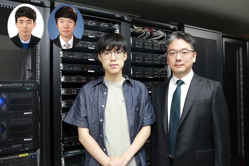 (왼쪽부터)박정호 그래파이 엔지니어(제2저자), 한동형 그래파이 CTO(제3저자), 이건호 KAIST 전산학부 박사과정생(제1저자), 김민수 KAIST 전산학부 교수(교신저자). KAIST