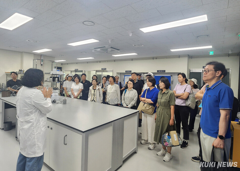 충남도 농업기술원은 19일 천안시 일원에서 서울시민과 청년층을 대상으로 ‘도시민·청년 귀농·귀촌 현장교육’을 실시했다.