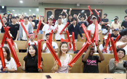 “강의실이 경기장 됐다”…영남이공대, 다국적 월드컵 응원전 ‘눈길’