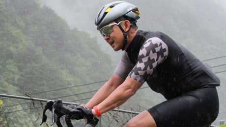‘설악그란폰도’ 성료…105km 빗속을 뚫고 힘찬 라이딩