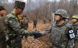 北, MDL 코앞까지 철책·지뢰지대 구축…軍 “명백한 정전협정 위반” vs 유엔사 “자동 위반 아냐”
