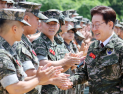 이재명 대통령, 해병대 찾아 “선택적 모병제 전환”…“징집병 최소화·첨단군 육성”