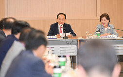 추경호 “취임 즉시 비상경제대책회의 가동…킬러 규제 과감히 혁파”