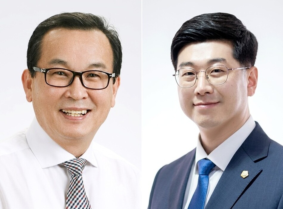 더불어민주당 소속 전주시의원 당선인들이 제13대 의회 전반기 의장 후보로 선출한 최주만 당선인(왼쪽)과 부의장 후보 김동헌 당선인
