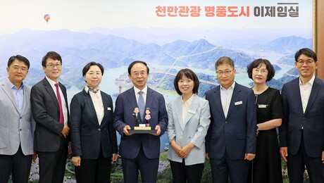 임실군 최초 3선 심 민 군수, 12년 무소속 군수 대장정 마무리