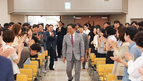 빛나는 성과 낸 홍태용 김해시장 ‘퇴임’