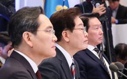 이재용 “차기 반도체 단지 후보지는 광주…로봇 구미‧배터리 울산에도 투자”