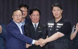 조합원 이탈에도…삼성 초기업노조, 최승호 위원장 재신임 가결