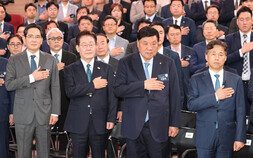 충청에 240조 쏟는 삼성·SK하이닉스…‘AI 반도체 메카’로