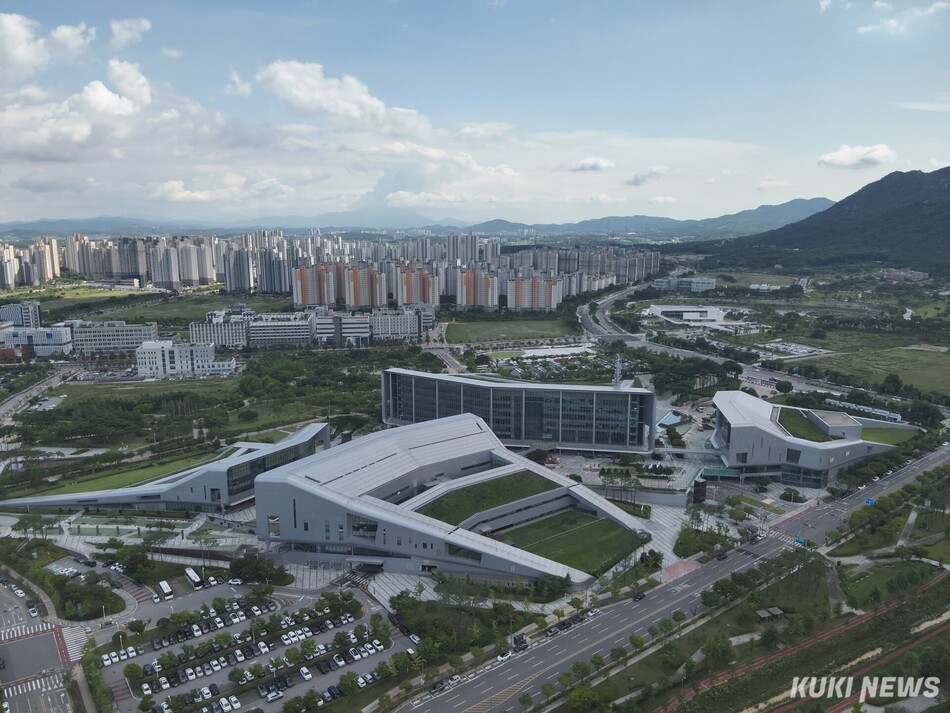 충남도청 전경. 쿠키뉴스 자료사진
