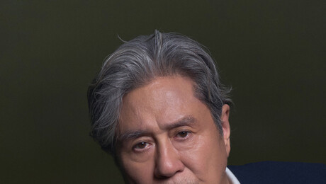 “허구의 세상서 생의 의미 찾아”…46년 차 배우 최민식의 마이웨이 [쿠키인터뷰]