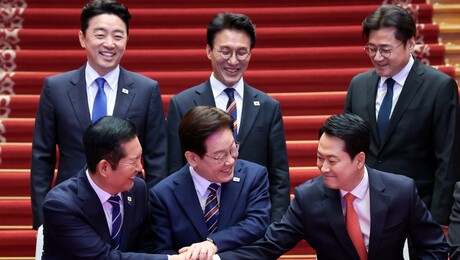 李대통령, 장동혁 가족상에 근조화환…이준석·한동훈도 빈소 찾아 조문