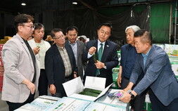 김세훈 화천군수, 가락동 시장 첫 세일즈 행보