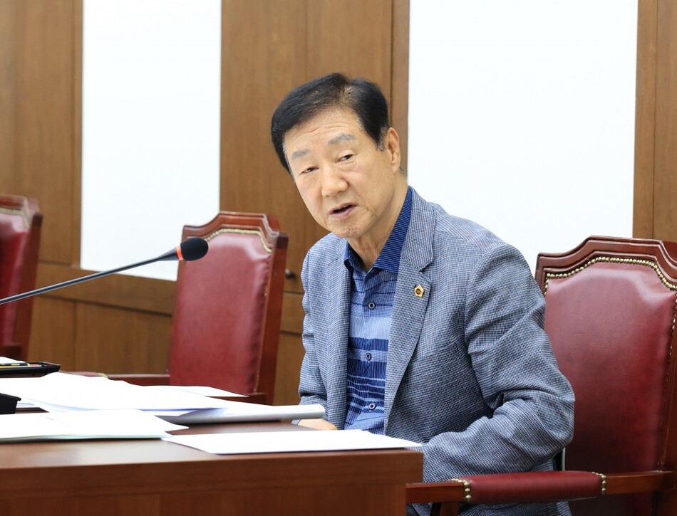 제10대 대구시의회 전반기 의장으로 단독 출마한 임인환 의원. 출처=대구시의회 홈페이지