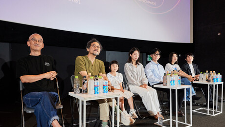 스크린 3분의 1 채운 세로 화면…올해도 낯선 BIFAN, 거장 이준익의 도전 [쿠키 현장]