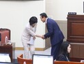 국힘 박일배 양산시의원, 민주당 몰표로 ‘의장 선출’
