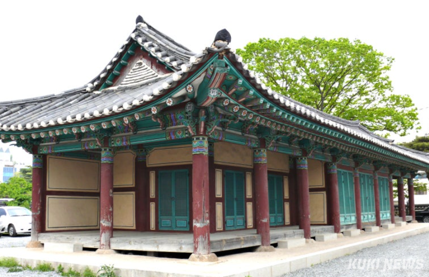 충남도 유형문화재 제137호인 서산객사 모습. 사진=이은성 기자