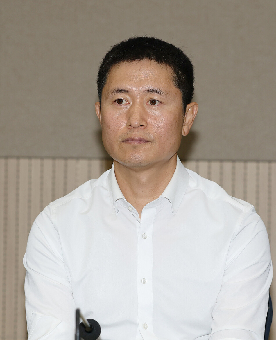 이영표 해설위원이 6일 서울 송파구 서울올림픽파크텔에서 열린 ‘K-축구혁신위원회‘ 출범식에 참석해 있다.