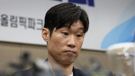 한국 축구 쇄신 시동... 박지성 “축구인으로서 죄송”