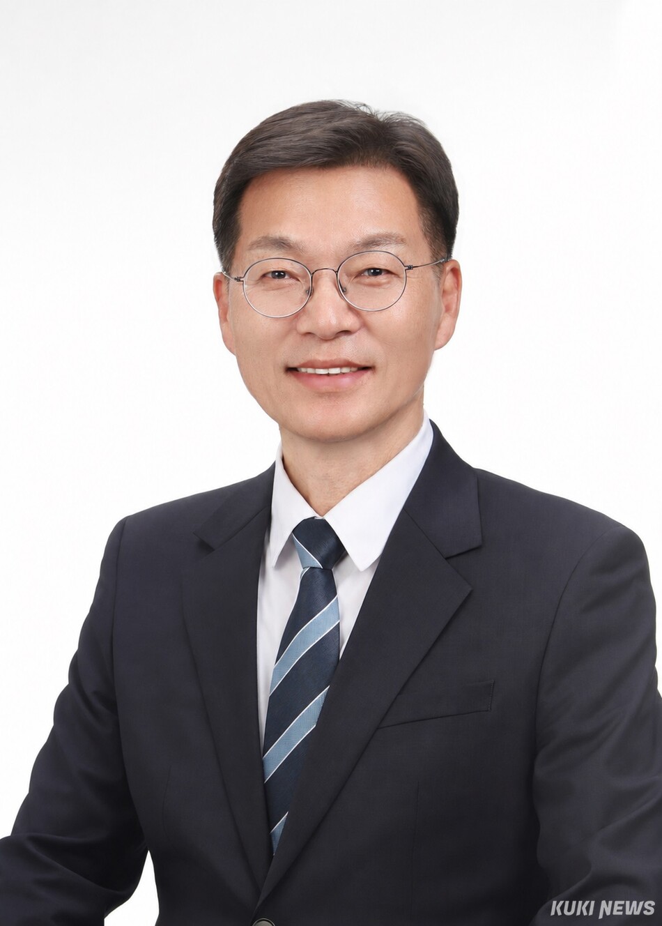 강릉시(시장 김중남)가 9일 시민과 함께 만드는 새로운 강릉의 비전과 시정철학을 담은 민선 9기 시정방침을 확정·발표하고, 시민 모두가 변화를 체감하는 시정을 만들어 나갈 계획이다. 김중남 강릉시장. 강릉시 제공