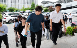 사건 은폐해도 형사처벌 안되는 까닭은…피해자 두 번 울리는 ‘친족특례’