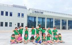거제 흥남철수기념공원, 어린이 방문객에 ‘각광’