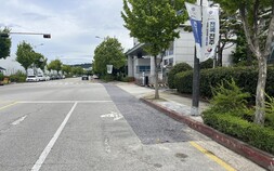 전북특별자치도청 북문과 맞닿은 도로 유휴 공간 노상주차장 조성